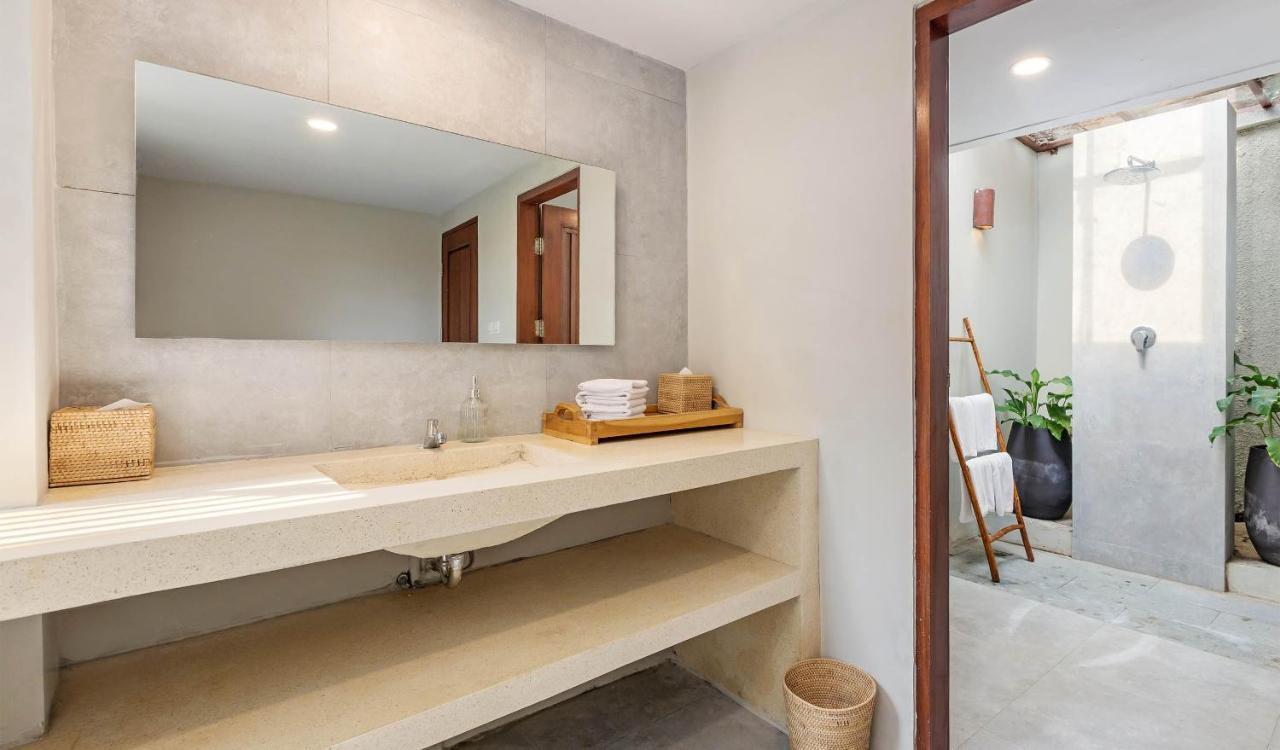 Ku Villas Kuta  Kültér fotó
